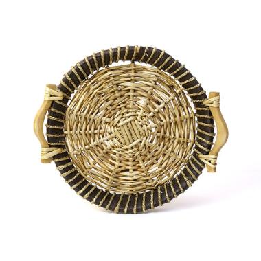 woodchipwillow round shallow tray wooden handles bw340 1